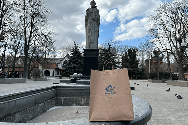 Доставка суші центр Миколаїв Ролланд